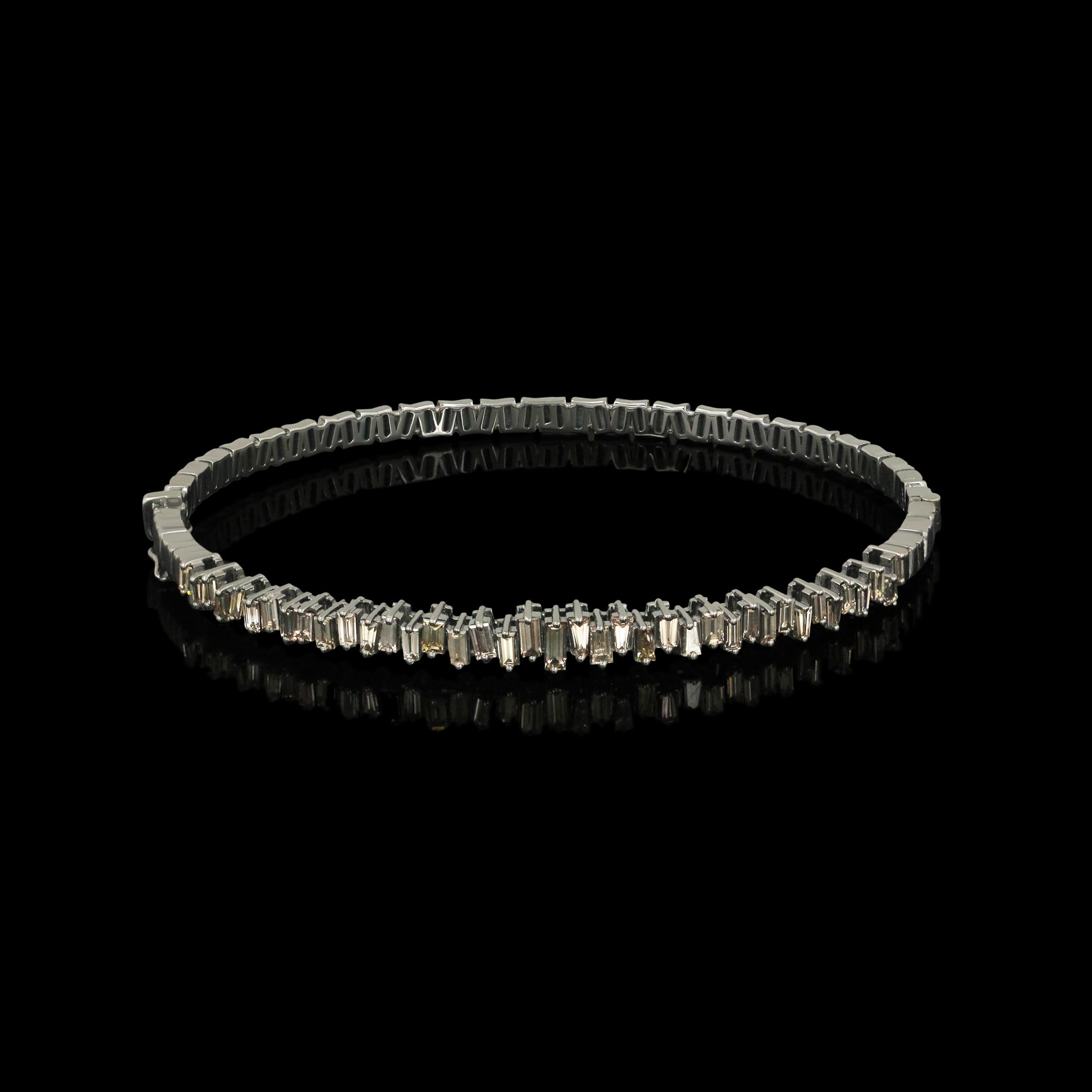 NuvarTé Noir Bugget Bracelet