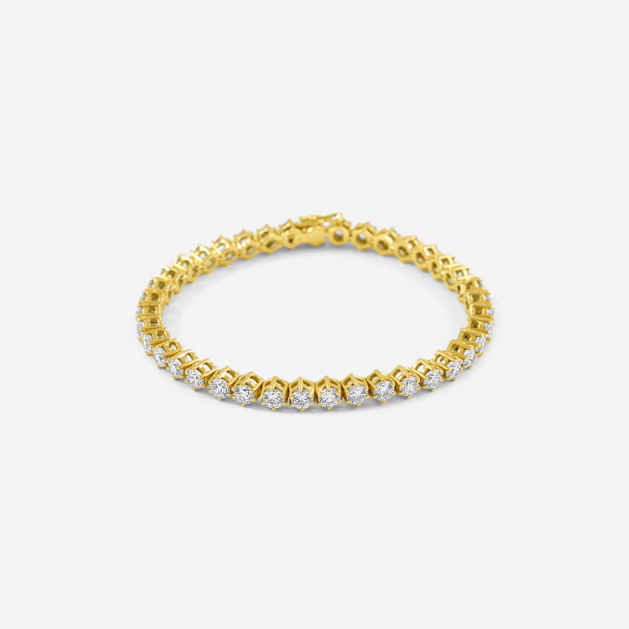 NaazVará Classic Diamond Tennis Bracelet
