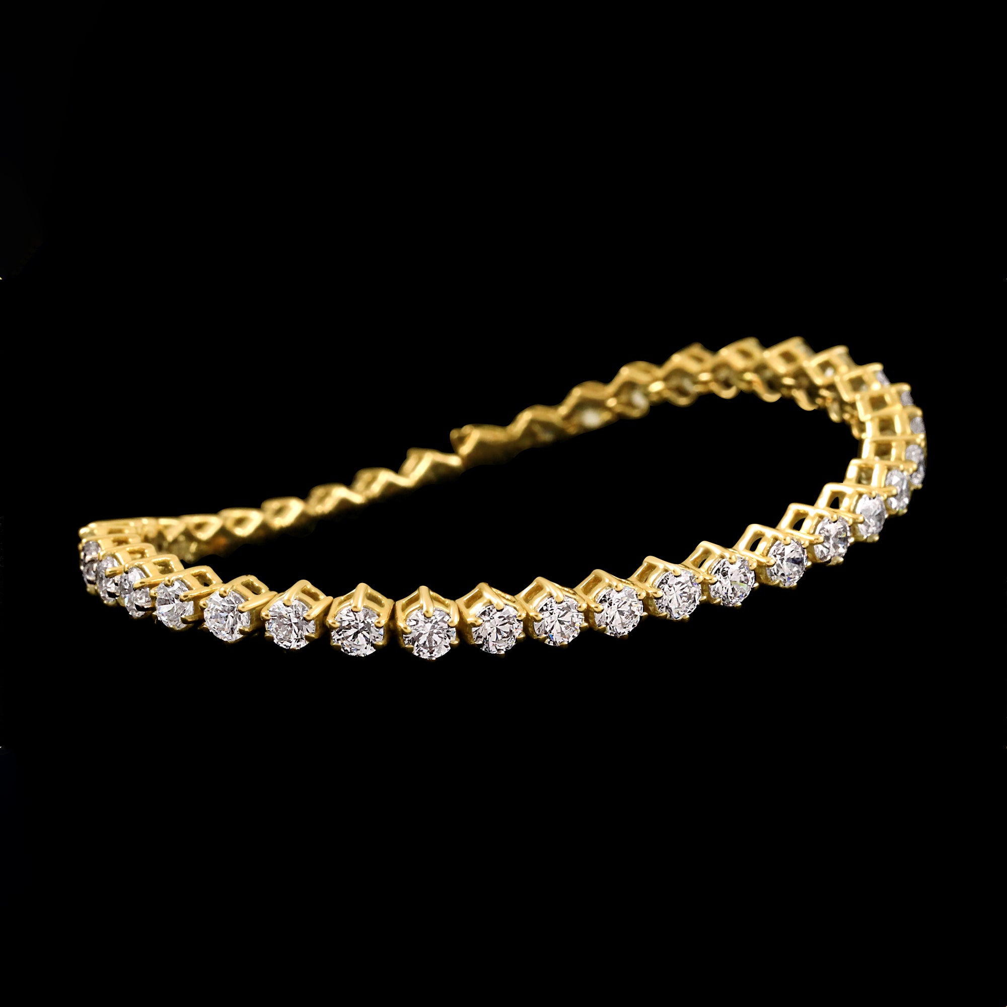 Classic Diamond Tennis Bracelet