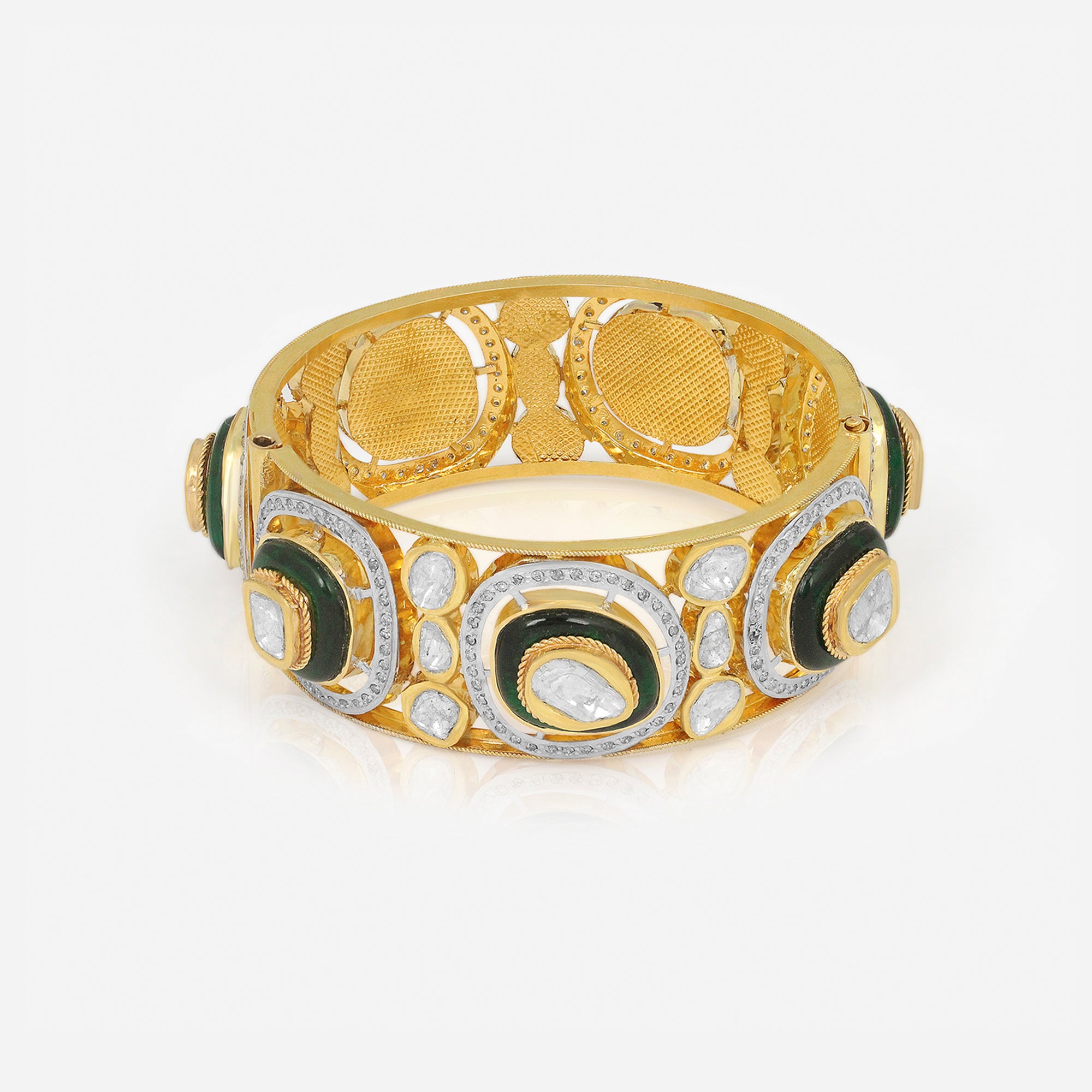 NakaMeï Emerald Kundan Bangle