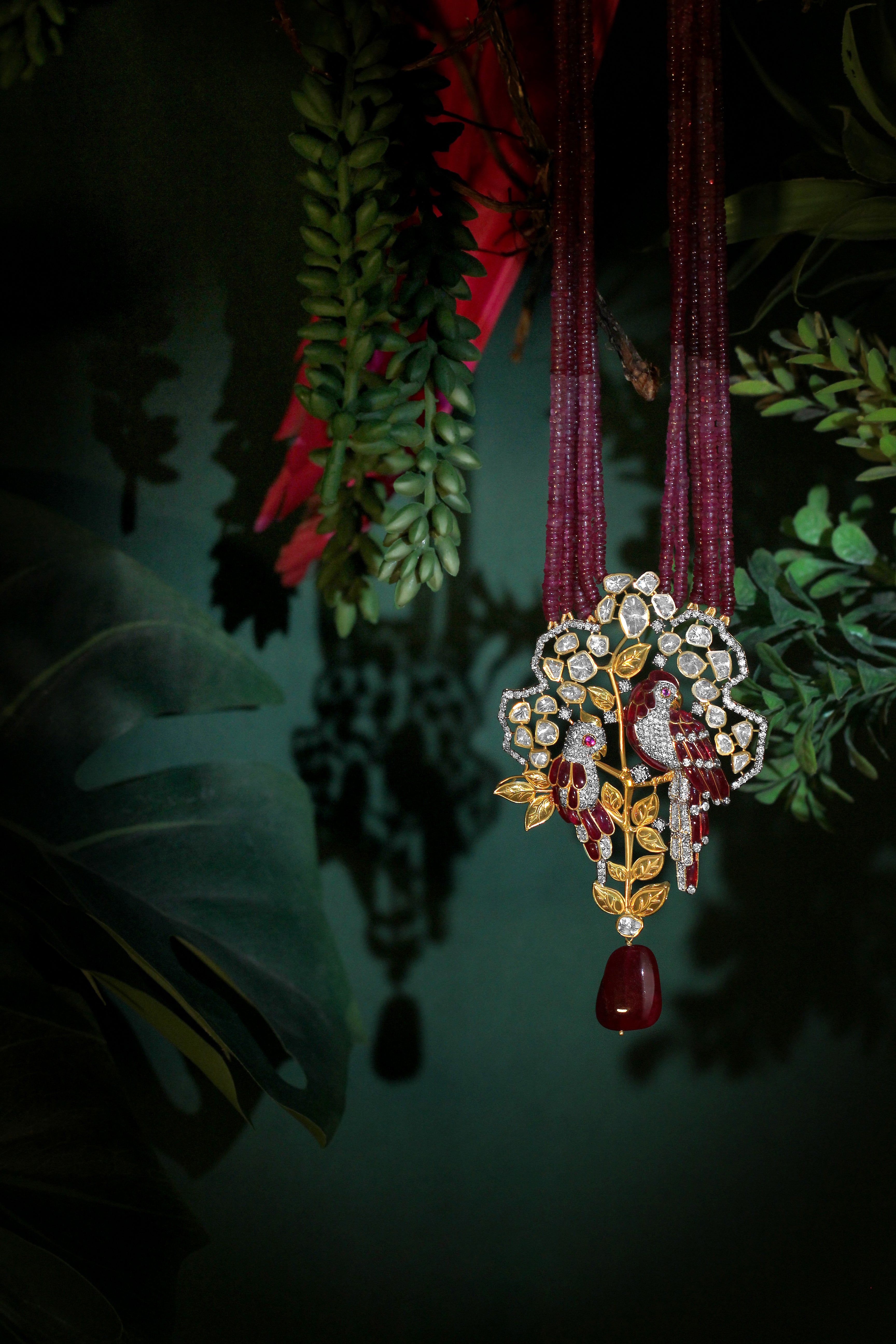 NereïDa Varnamala Pendant