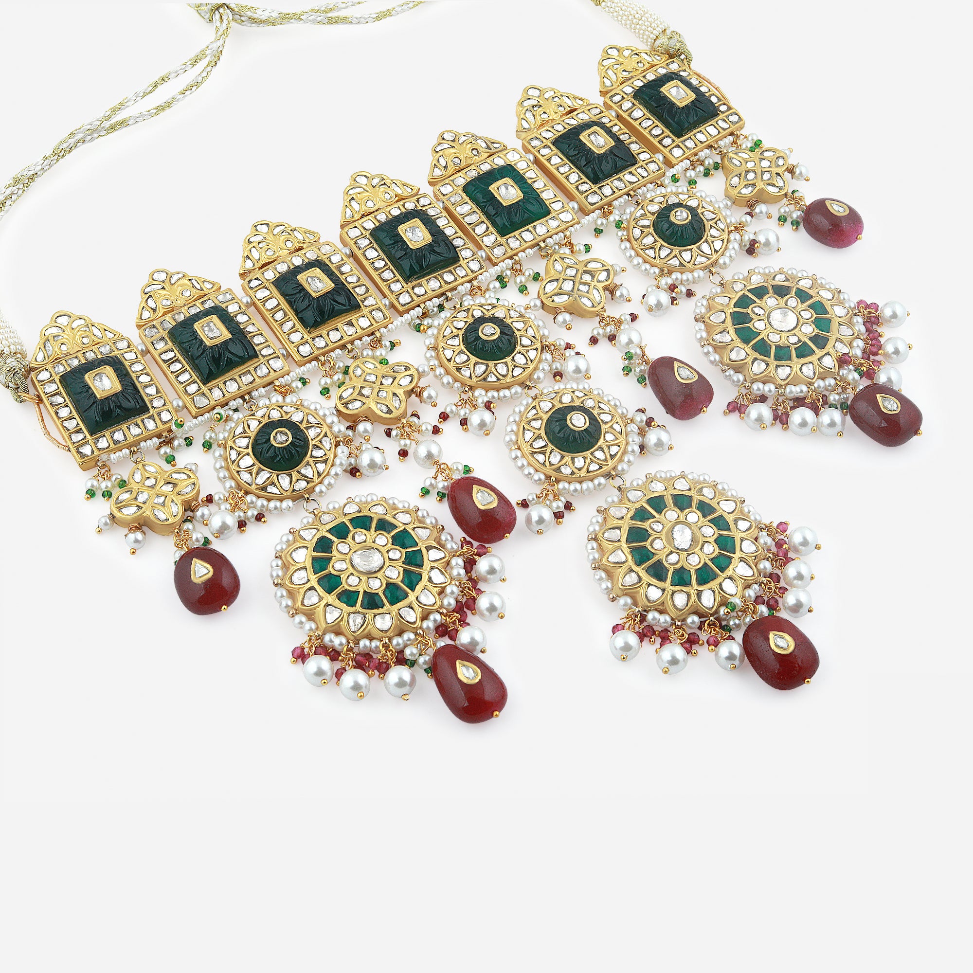 Rasvika Regal Choker