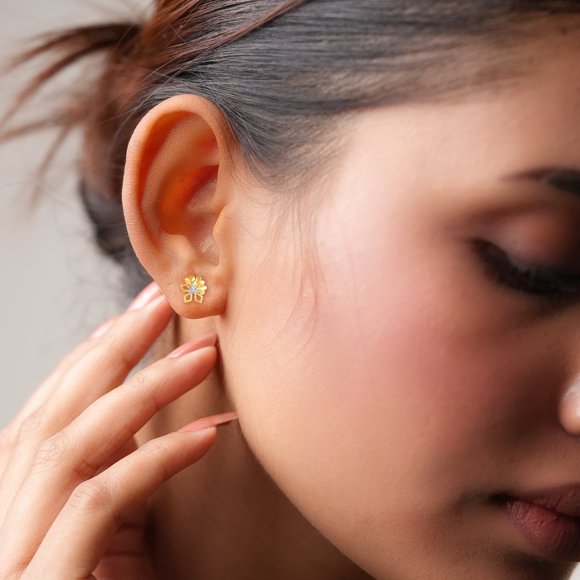 Geometric Flower Diamond Studs