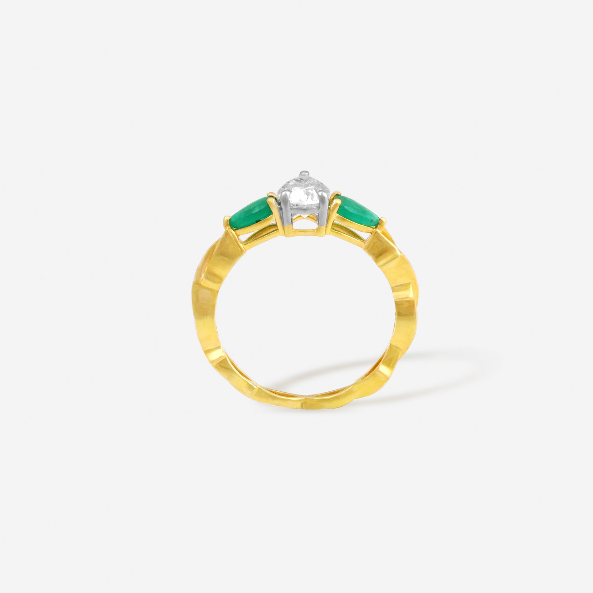Triveni Emerald & Diamond Gold Ring