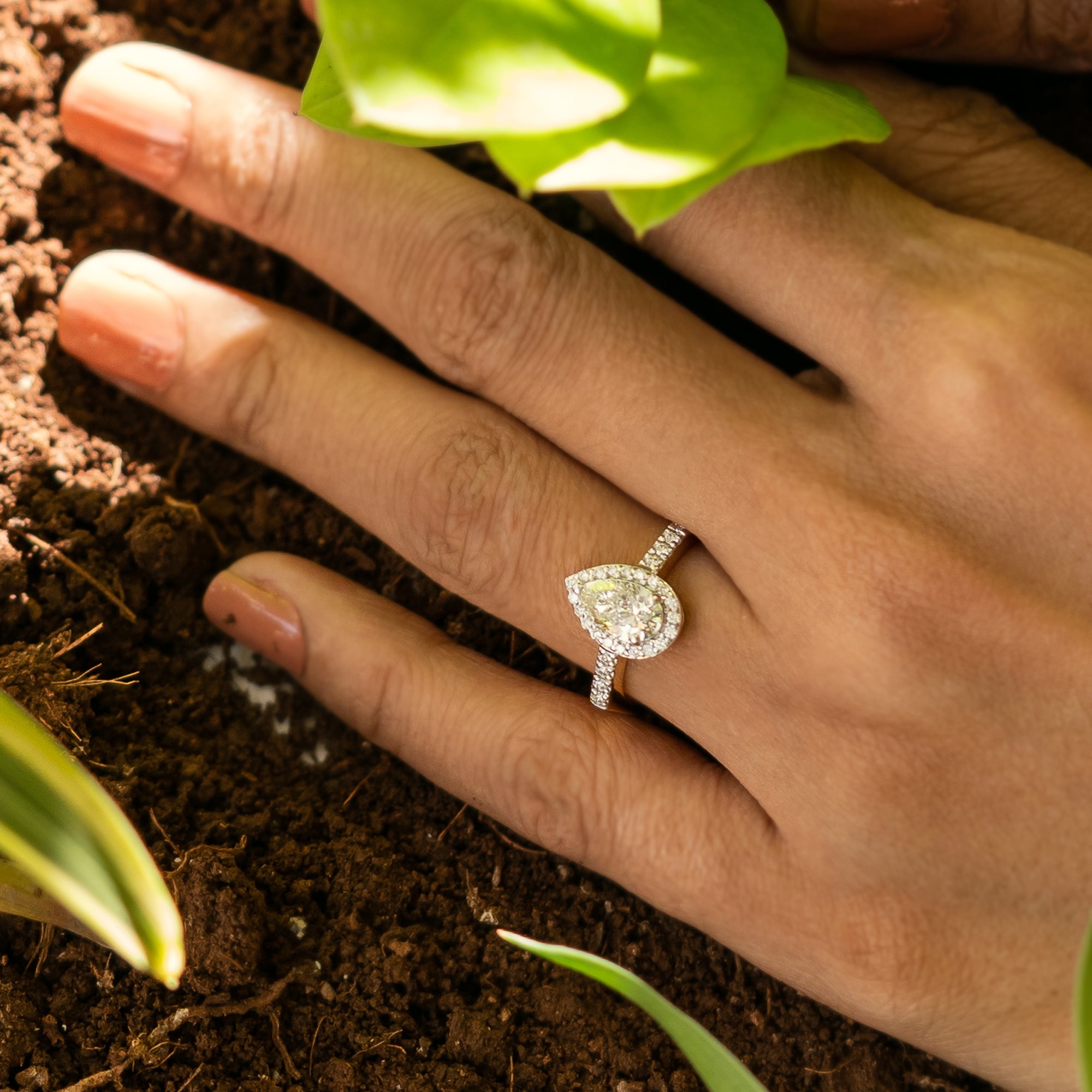 Drop Of Shimmer Ring