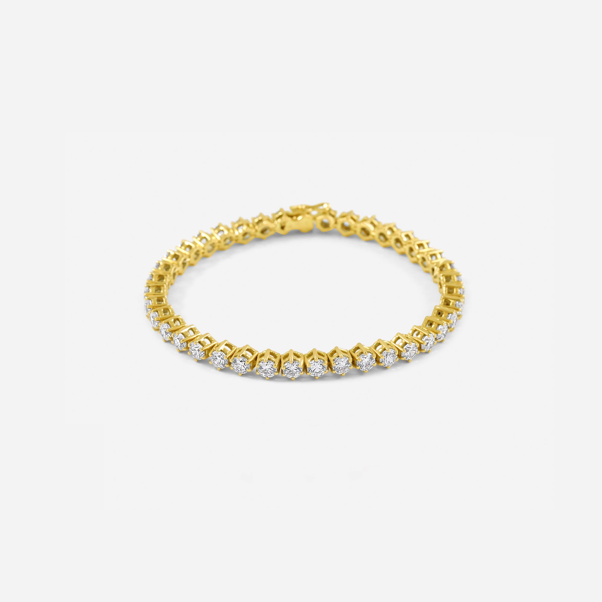 NaazVará Classic Diamond Tennis Bracelet