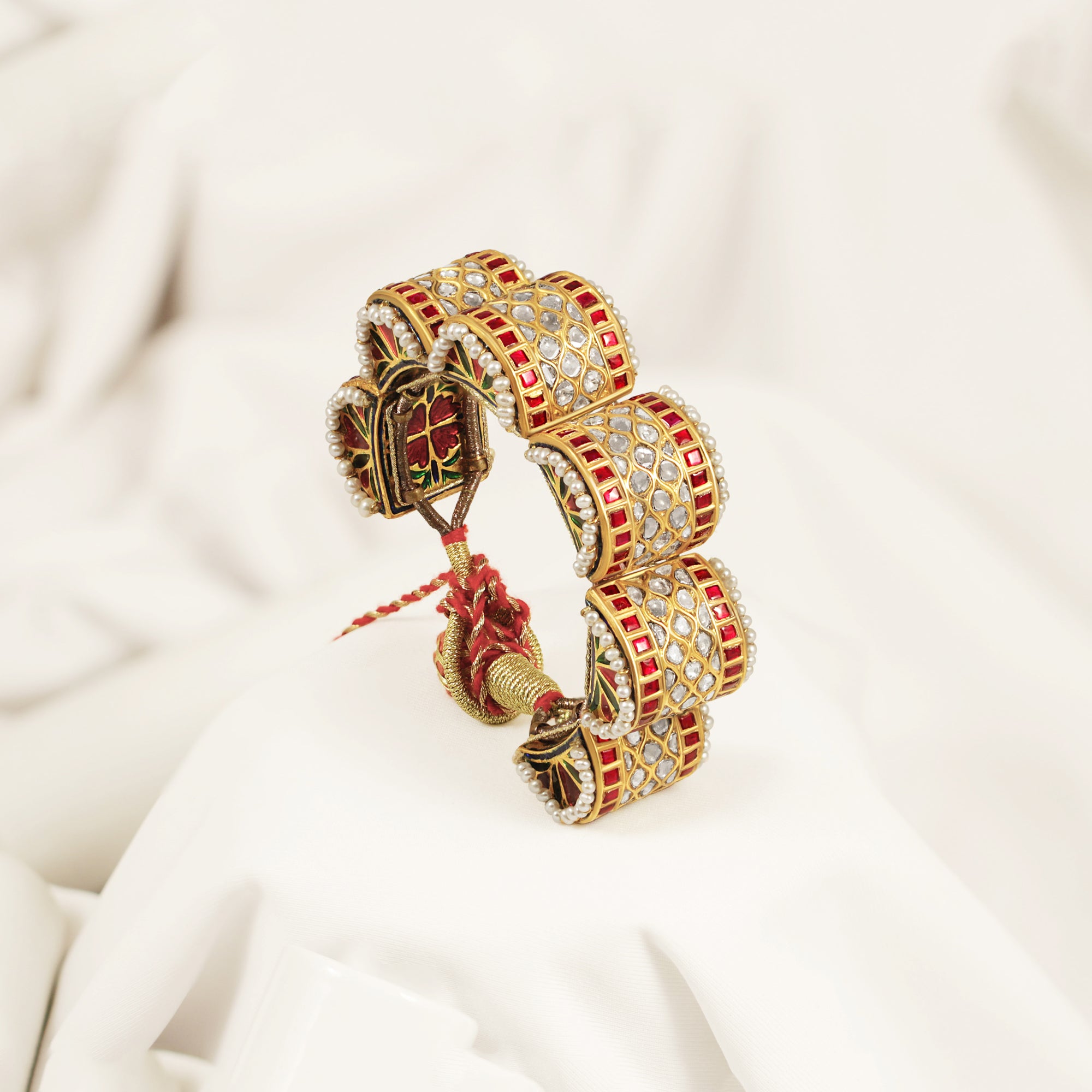 NaazVará Regal Kada