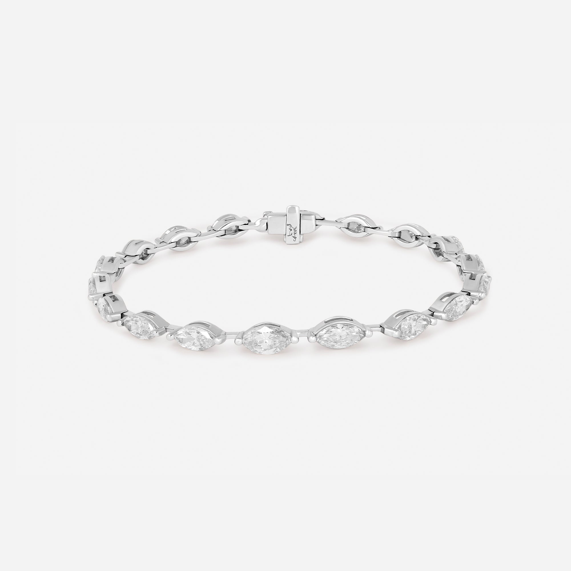 NaïyaDi Marquise Diamond Bracelet