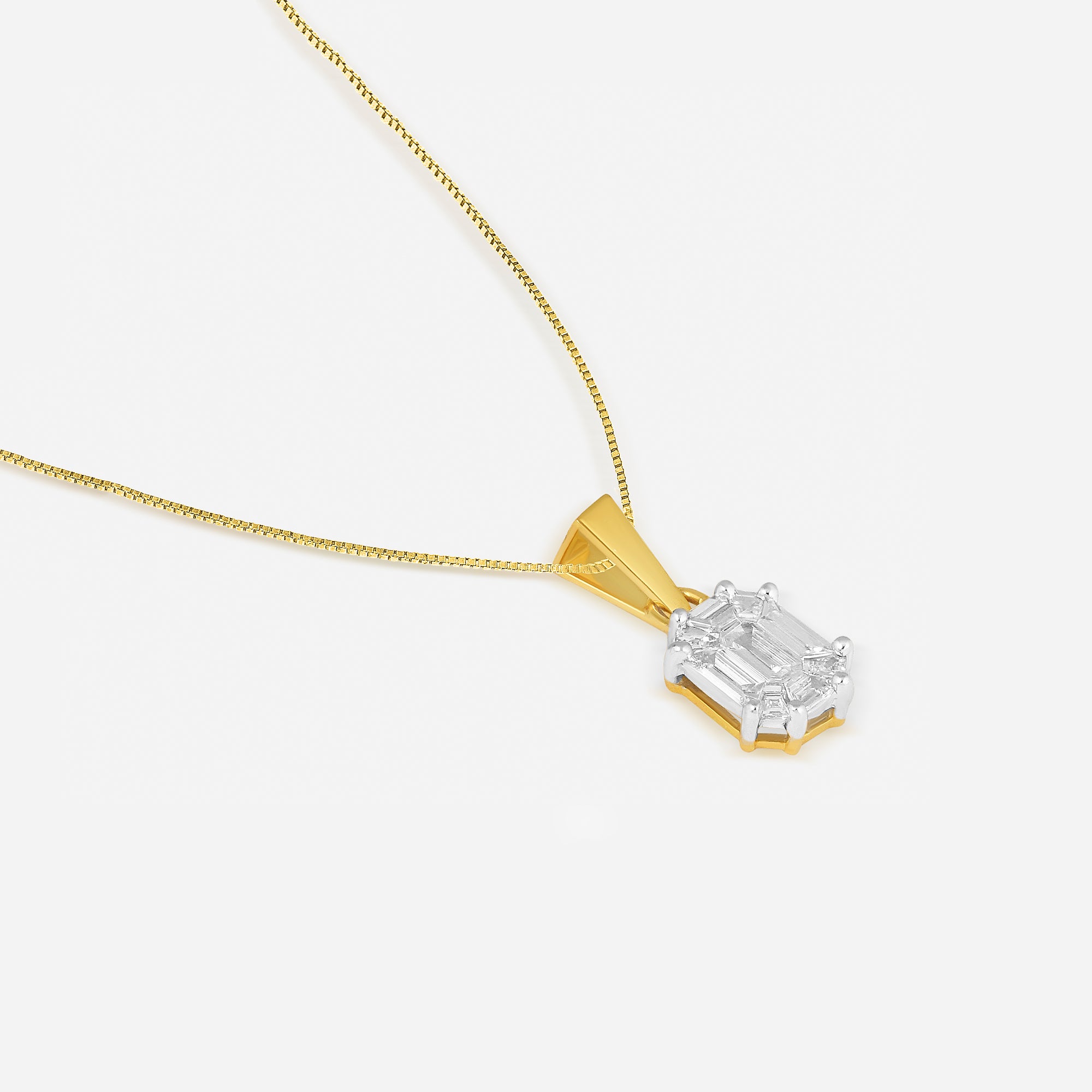 Sphatika Élan Pendant