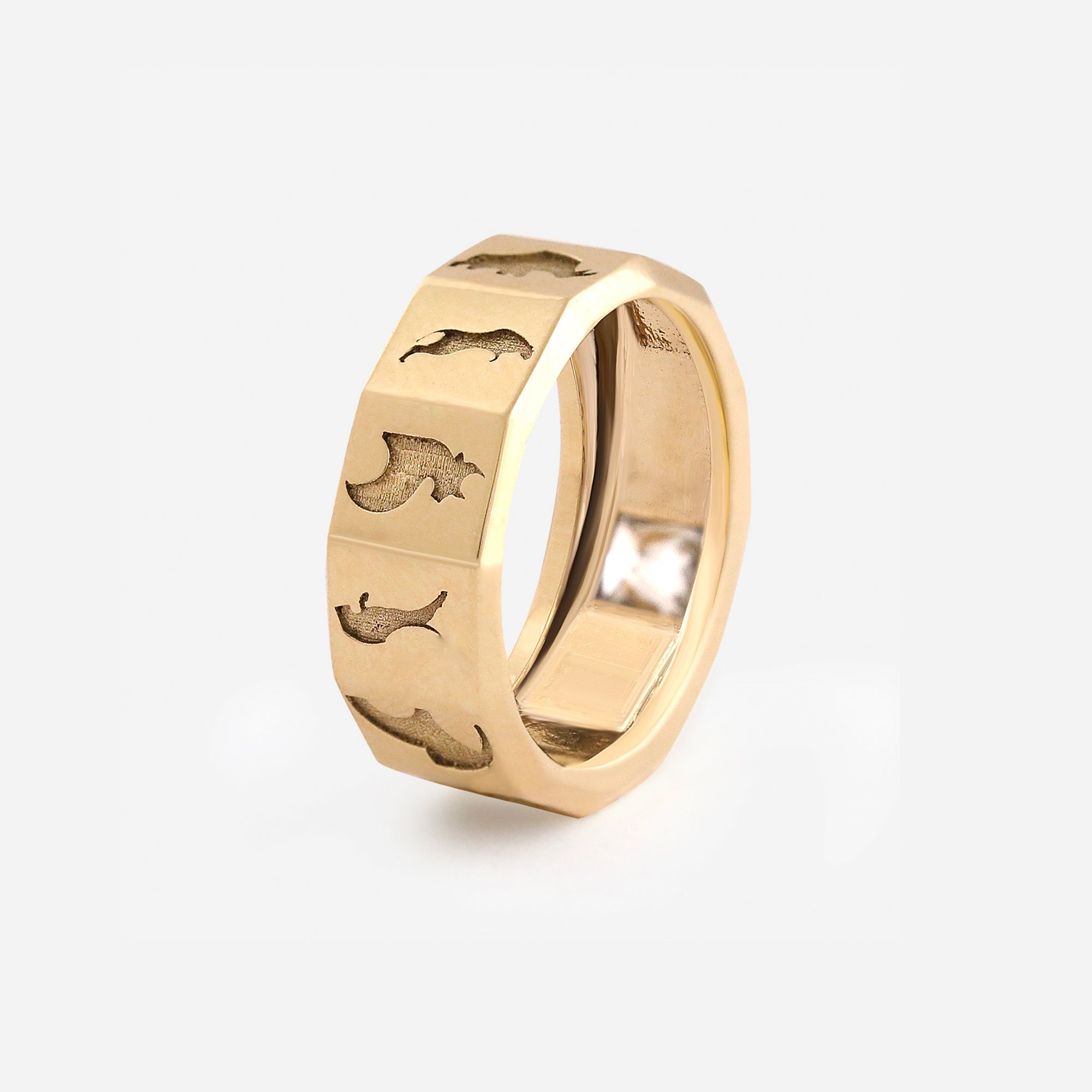 Virya Crest Ring